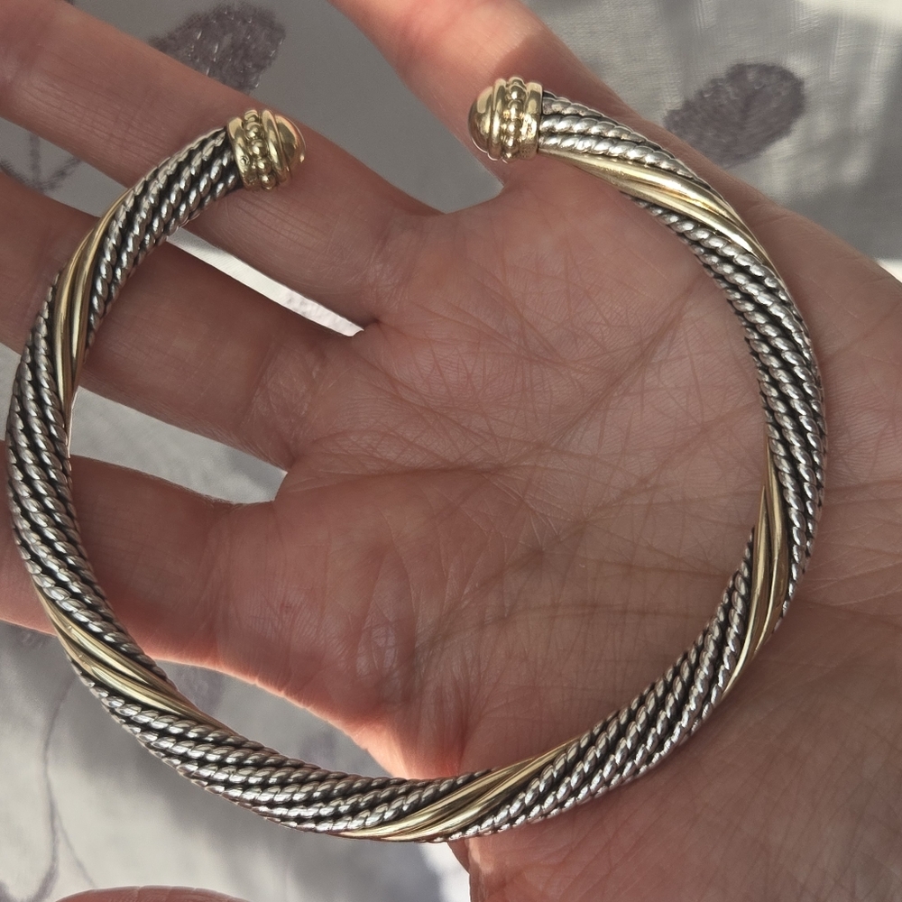 VAHAN Gold and Silver Twisted Bracelet - Picture 6 of 7